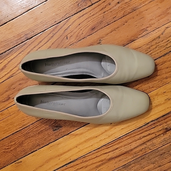 Minimilist Naturalizer Heeled Balletcore Comfort Shoe Size 9.5 - Picture 1 of 7